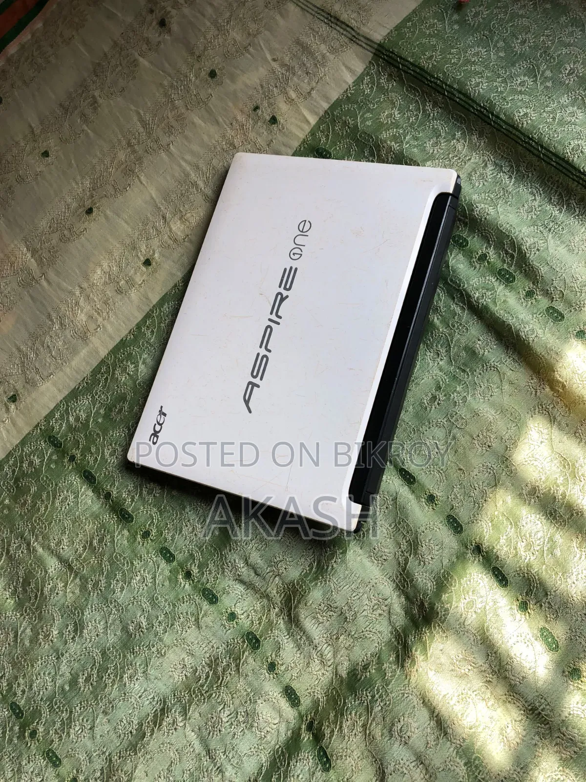 Laptop Acer Aspire 1 2GB Intel Atom SSD 160GB