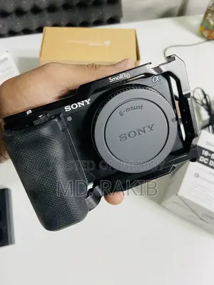 Sony ZV-E10 + Sigma 18-50mm F/2.8 Complete Camera Setup for Sale