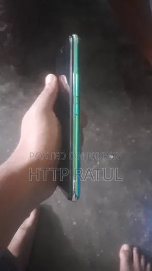 Vivo Y11 32 GB Blue