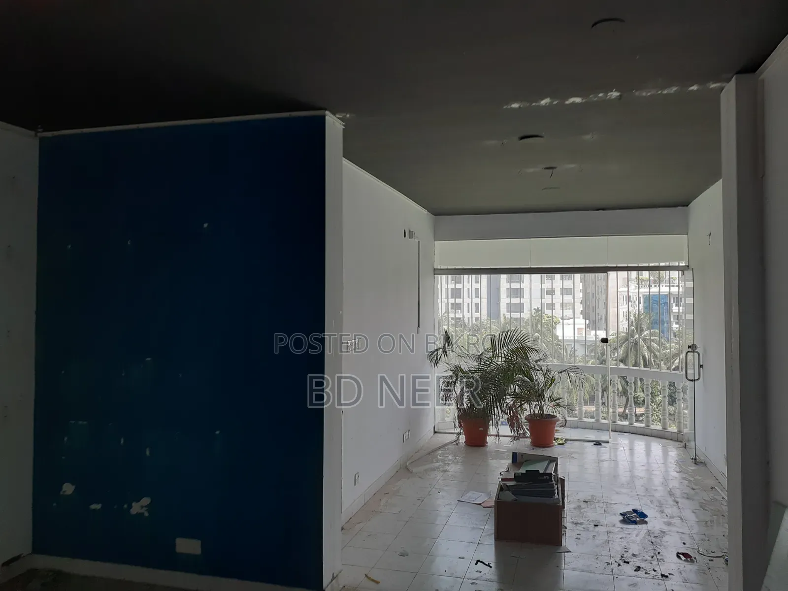 6bdrm House in Baridhara for Sale