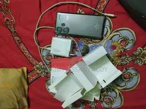 Xiaomi Redmi Note 13 Pro+ 256 GB Red