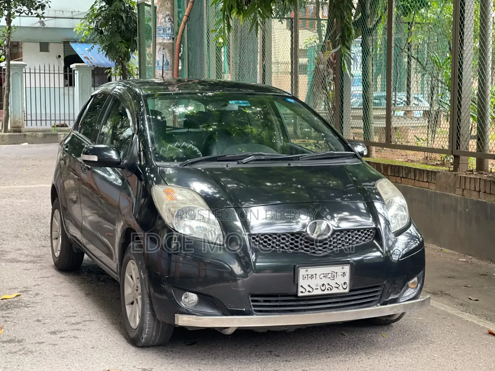 Toyota Vitz 1.0 FWD 3dr 2009 Black