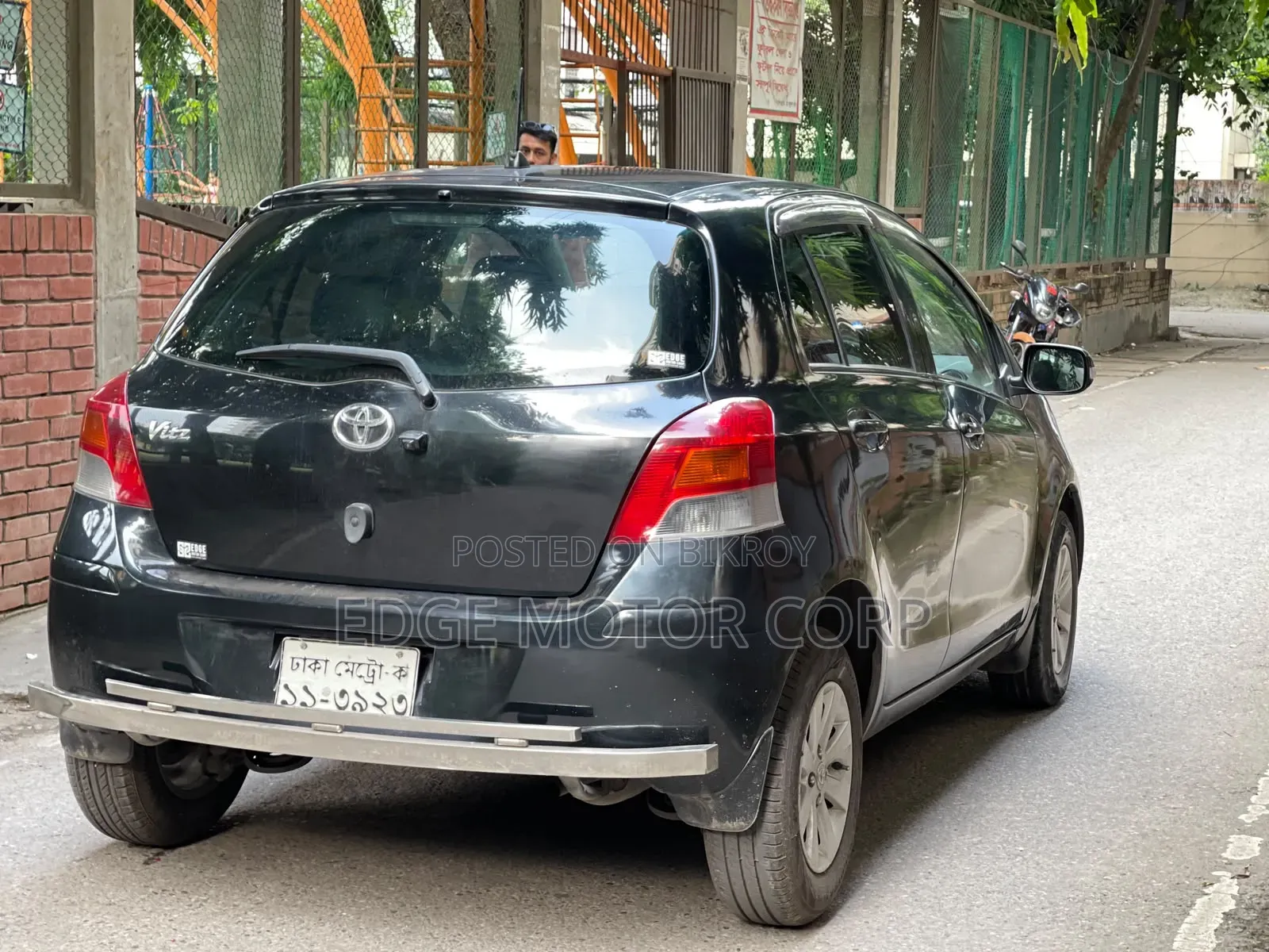 Toyota Vitz 1.0 FWD 3dr 2009 Black
