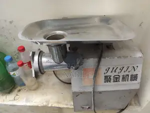 Meat Grinder Machine