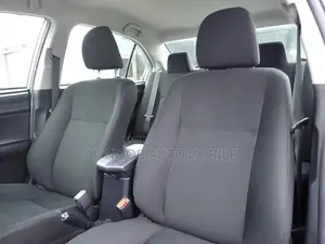Toyota Axio 2021 Pearl