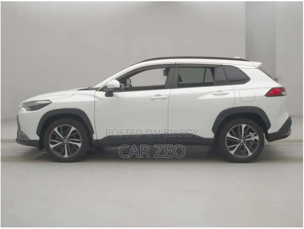 Toyota Corolla Cross 1.8 Hybrid AWD 2021 Pearl
