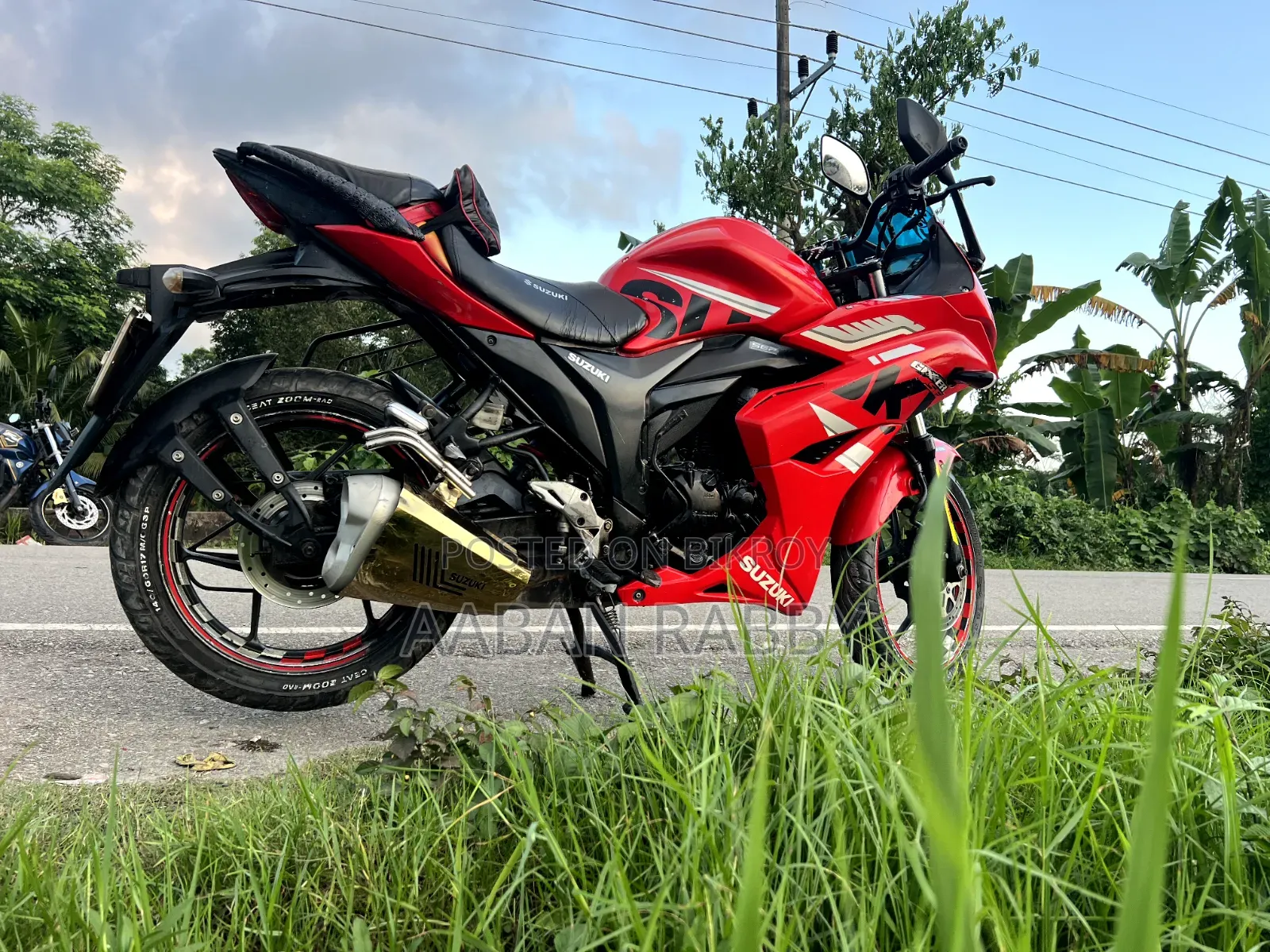 Suzuki Gixxer SF 2017 Red