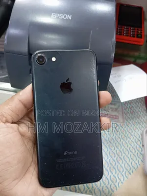 Apple iPhone 7 32 GB Black