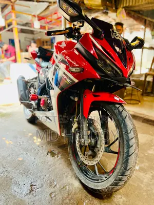 Honda CBR 2017 Red