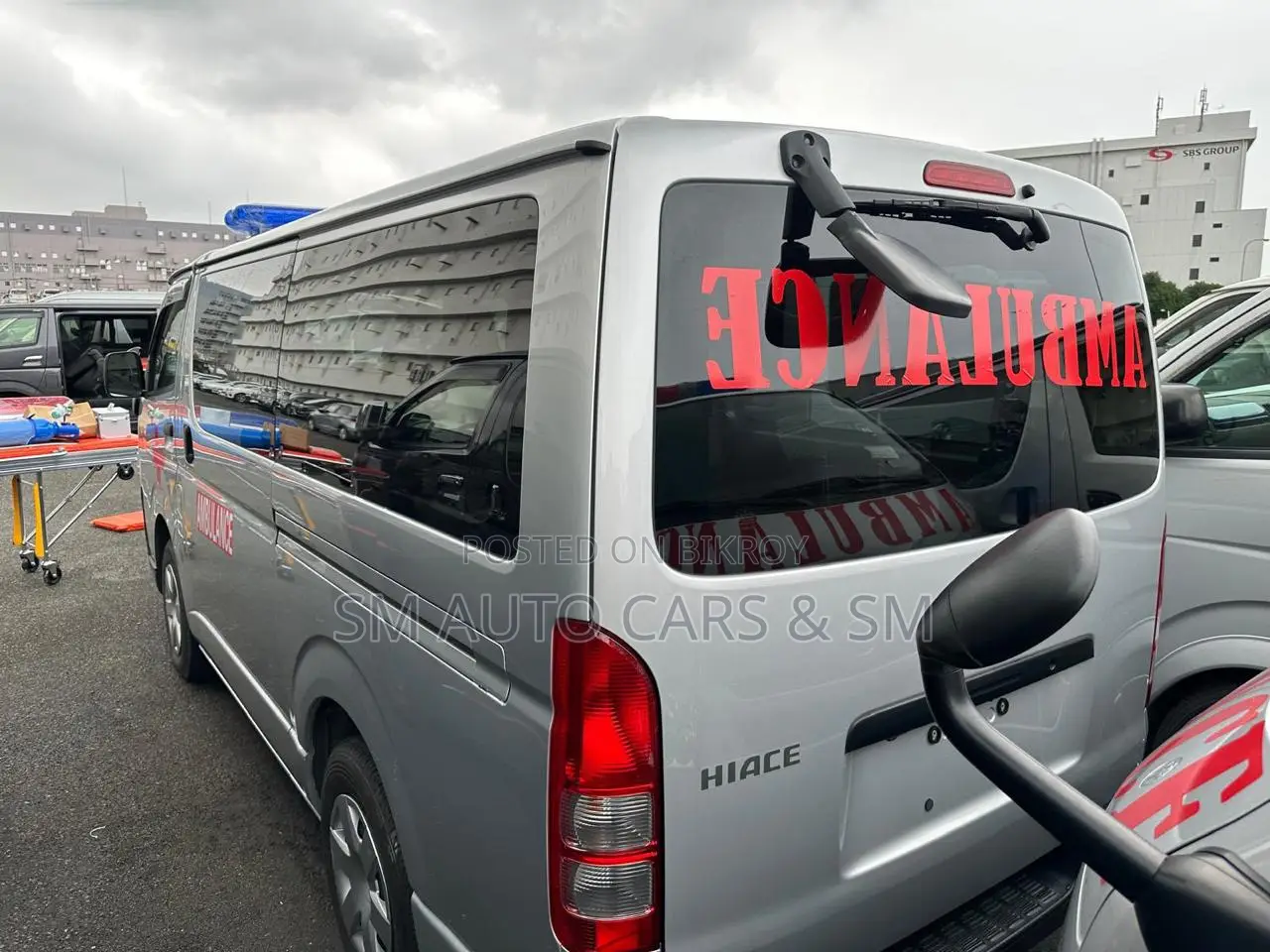 Toyota HiAce 2021 Silver
