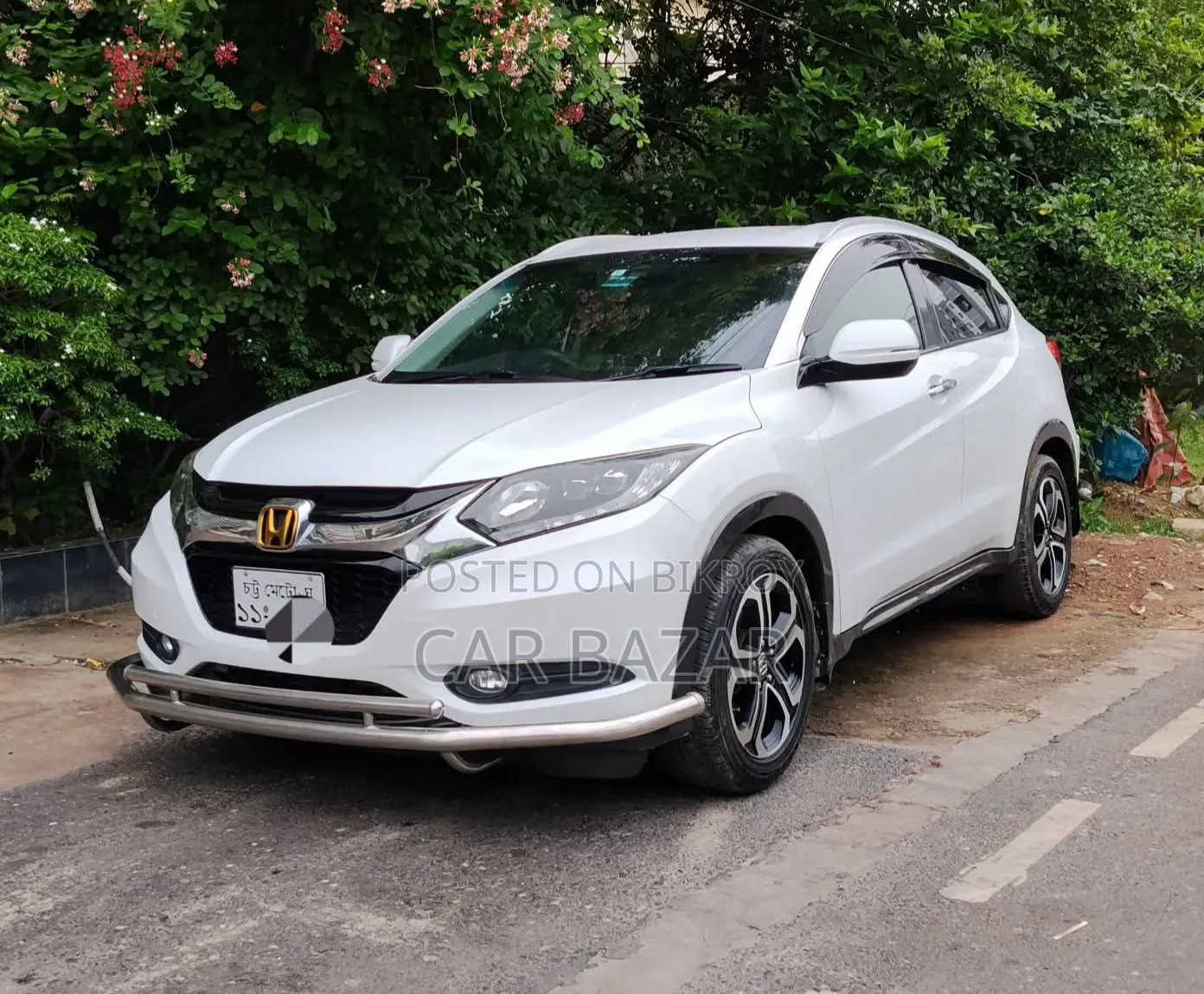 Honda Vezel 1.5 Hybrid 2WD 2014 Pearl