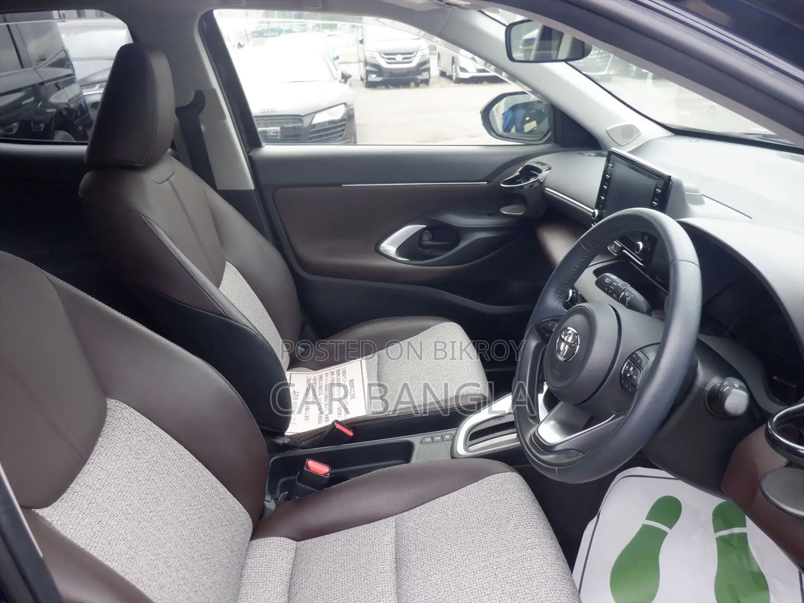 Toyota Yaris Cross 2021 Black