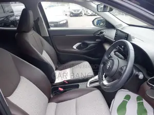 Toyota Yaris Cross 2021 Black