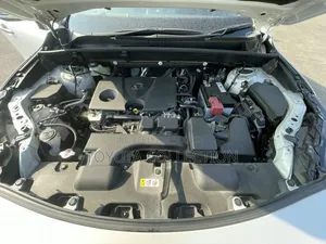 Toyota Harrier 2021 Pearl