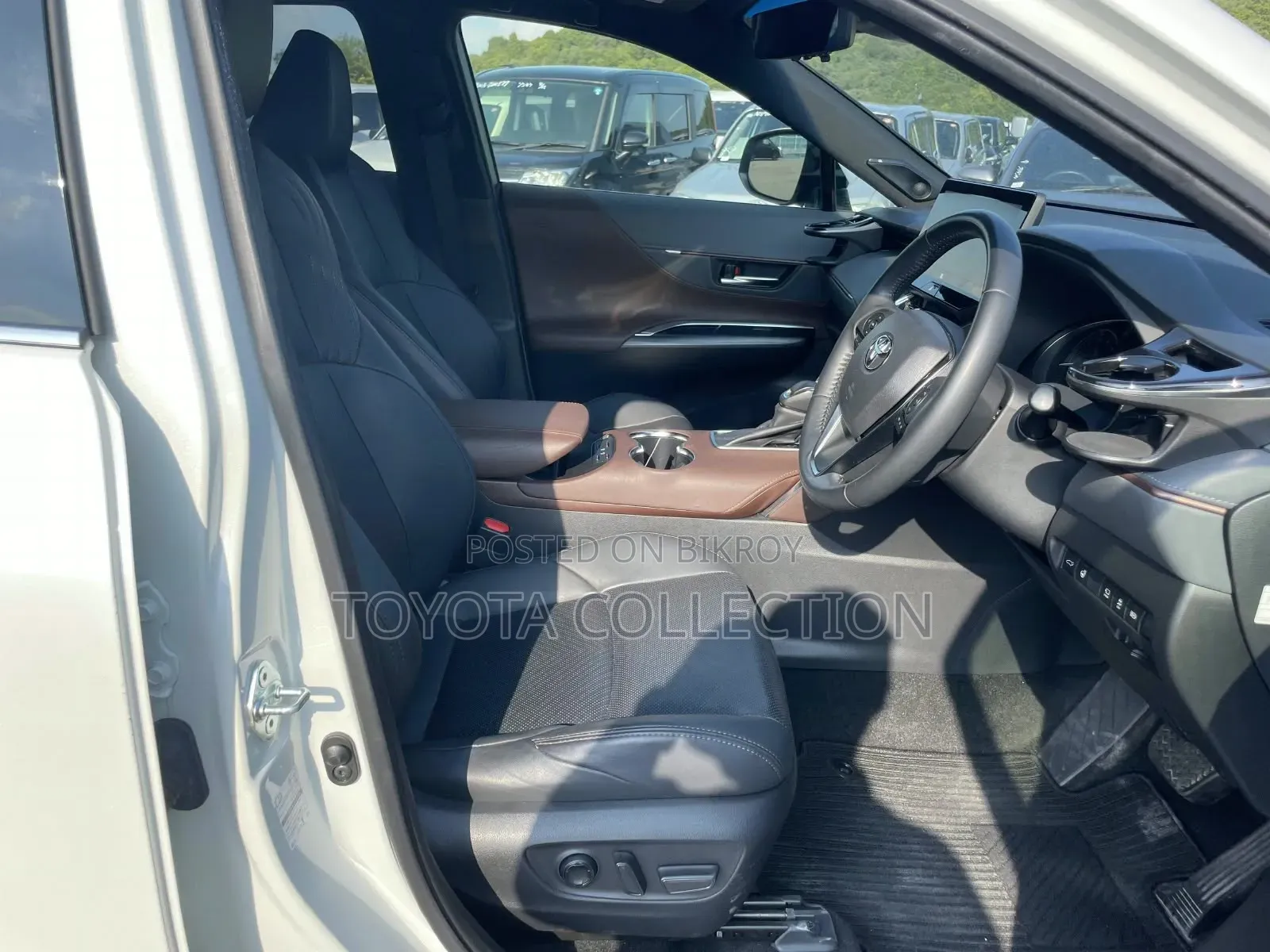 Toyota Harrier 2021 Pearl