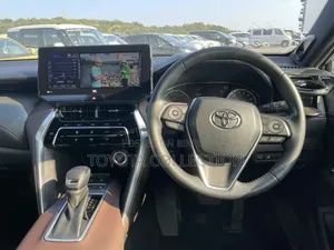 Toyota Harrier 2021 Pearl