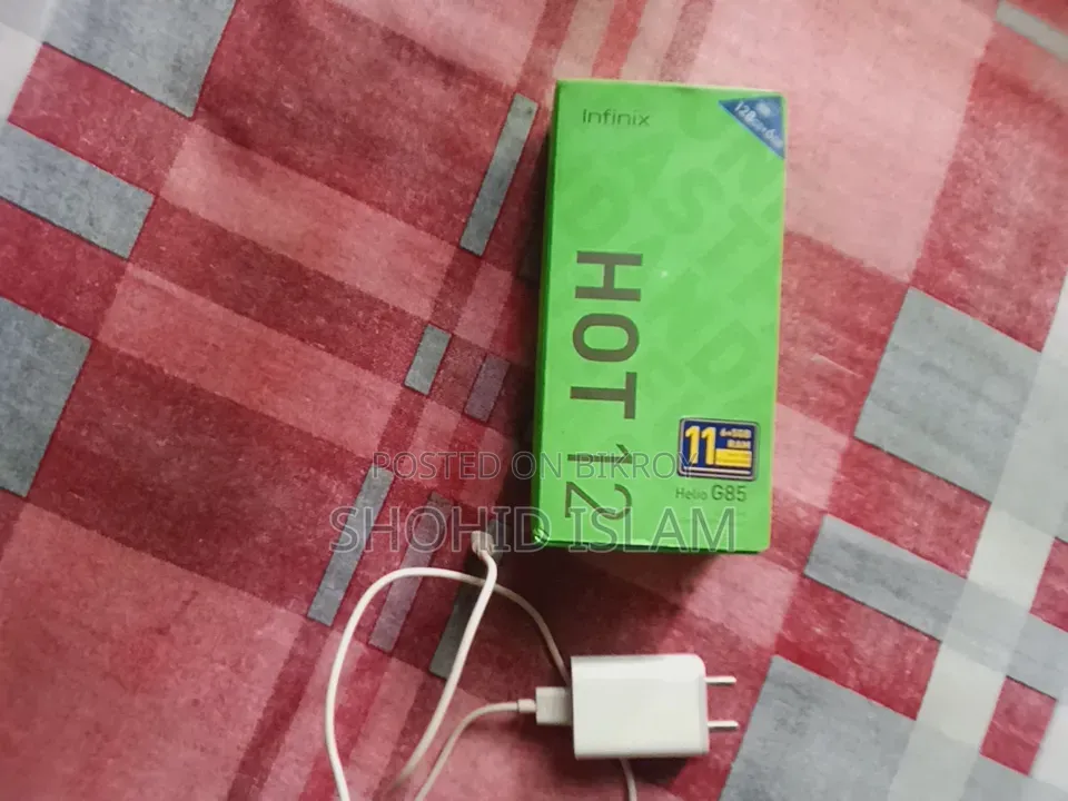 ইনফিনিক্স হট ১২ ১২৮ জিবি নীল