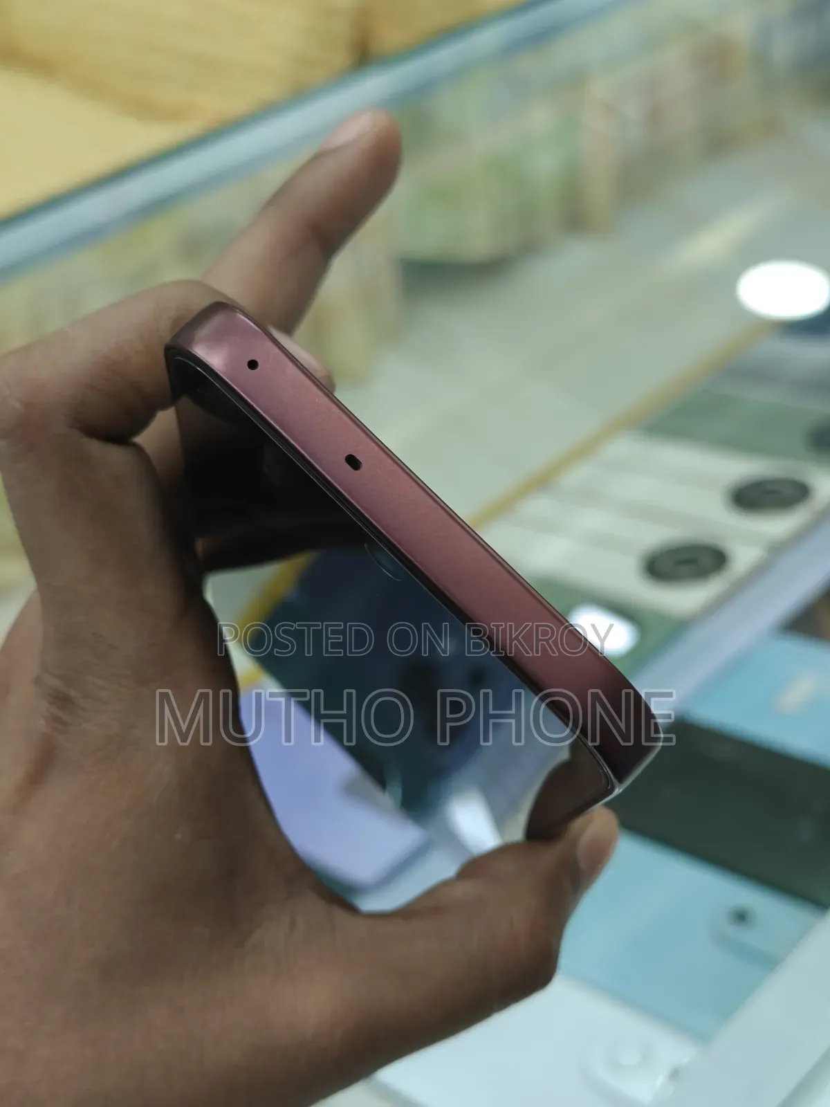 Oppo F33 Pro 128 GB Red