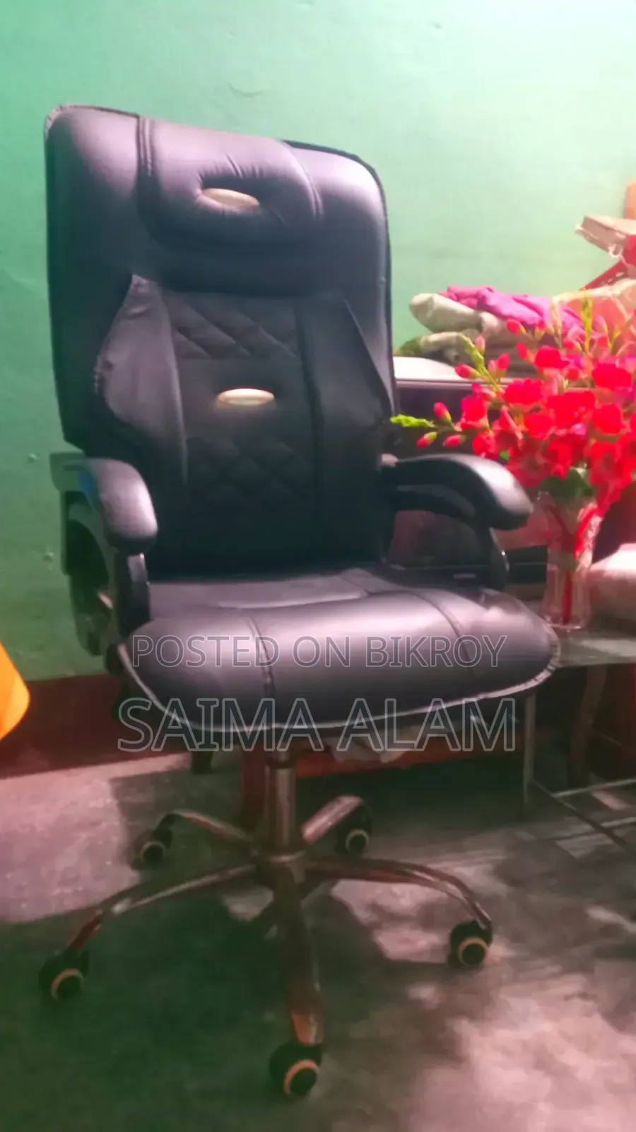 These two chairs will be sold. Best for office work