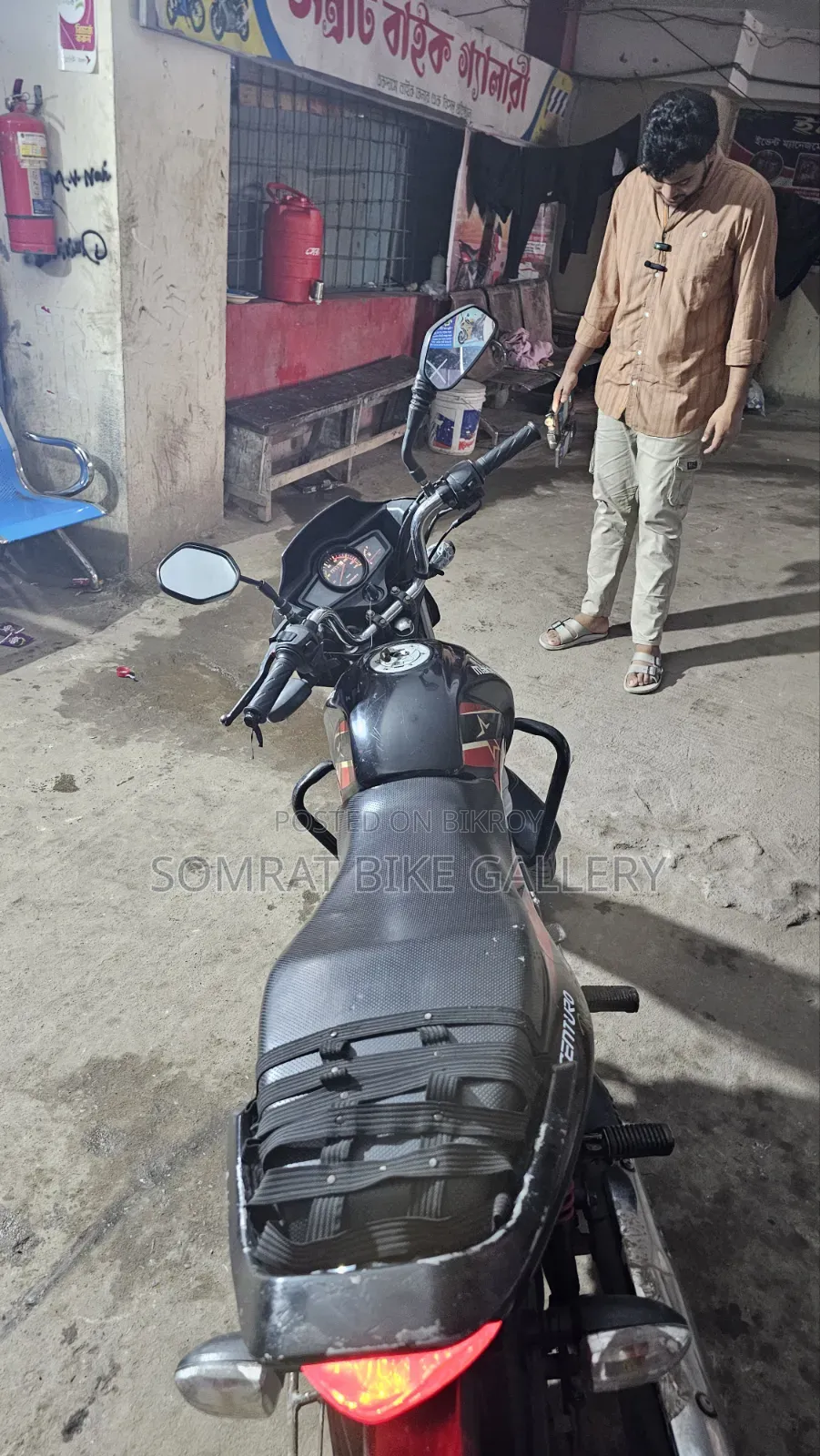 Mahindra Centuro 2017 Black