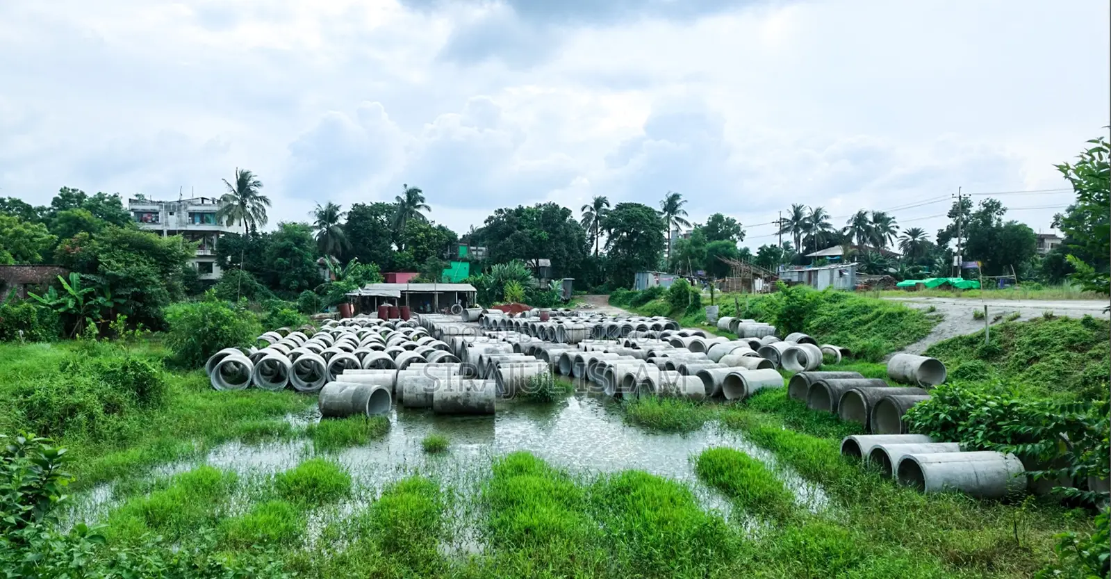 ব্যবসার জন্য দারুণ লোকেশনে ৭৭ শতাংশ জায়গা ভাড়া হবে।