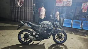 Yamaha FZ 2013 White