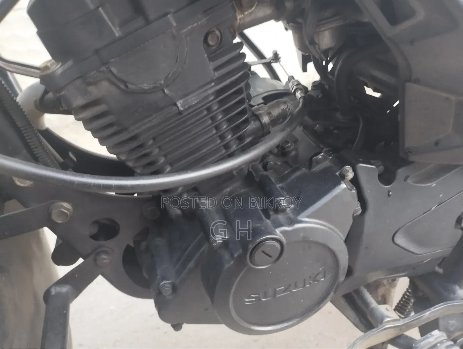 Suzuki Hayate 2018 Gray
