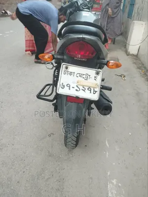 Suzuki Hayate 2018 Gray