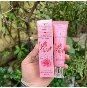 Aichun Beauty Pink Lip Balm