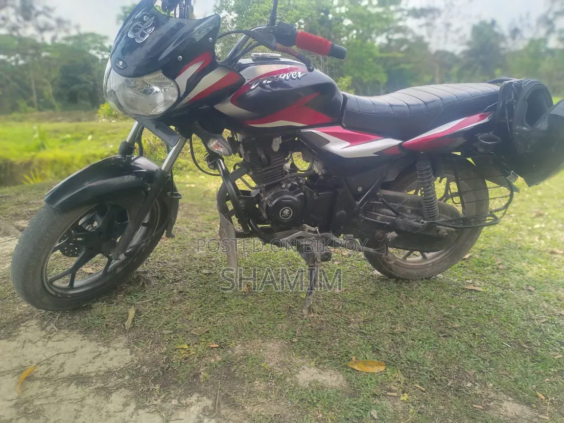 Bajaj Discover 125 2023 Black