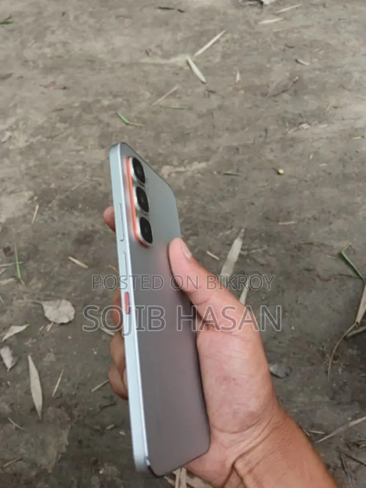 Infinix Hot 60 Pro 128 GB Silver