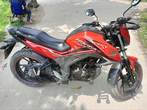 Honda Hornet 2019 Red