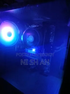 Desktop Computer Msi Ag270 2qe 16gb Amd Ryzen 7 SSD 256gb