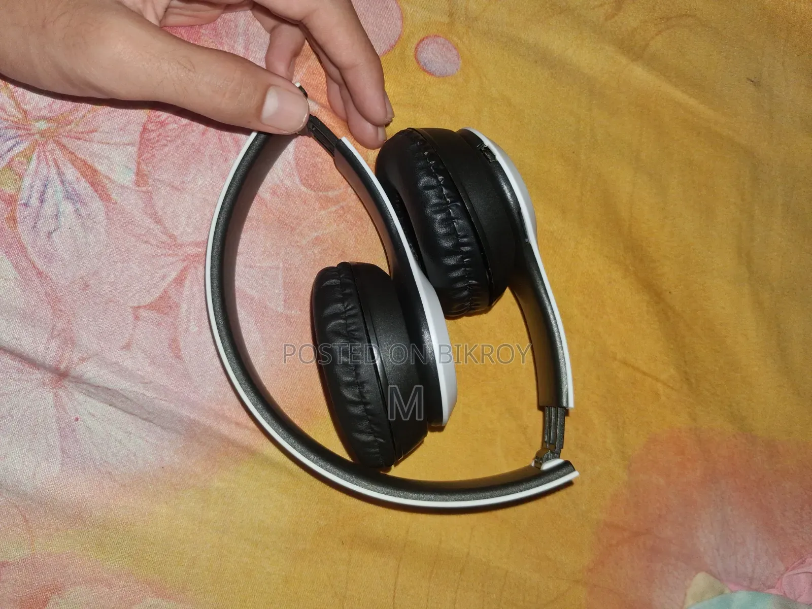 P47 Wireless Head Phone Brand New