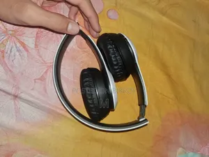 P47 Wireless Head Phone Brand New