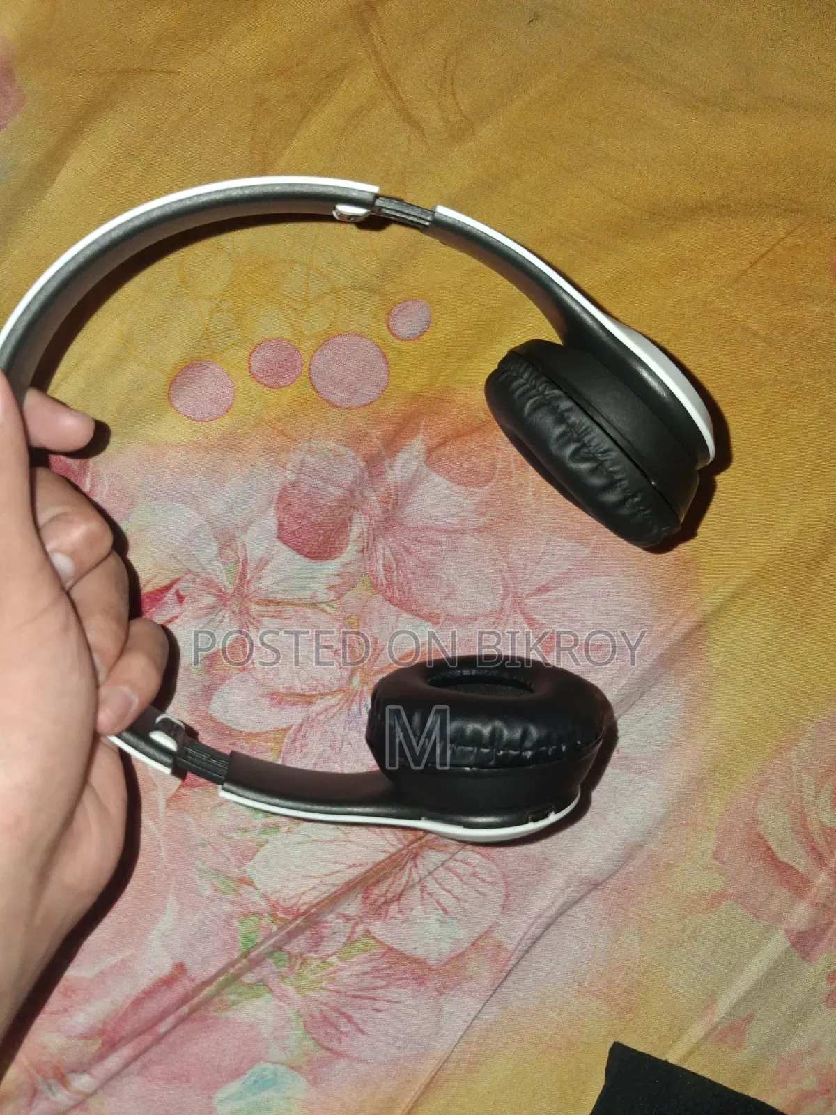 P47 Wireless Head Phone Brand New