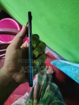 Vivo Y1s 32 GB Blue