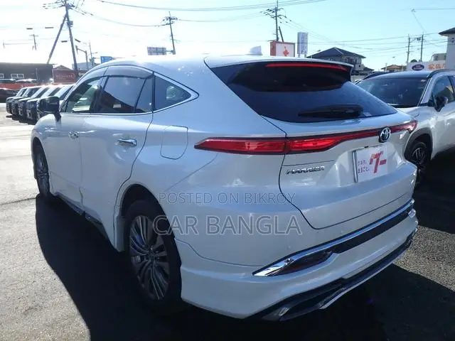 Toyota Harrier 2021 Pearl
