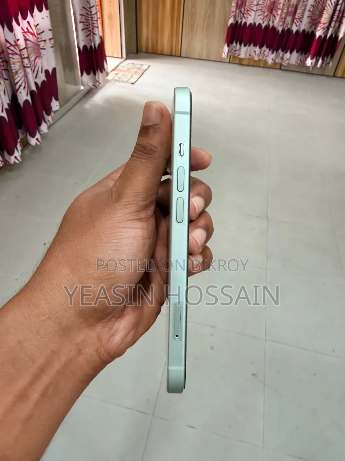 Apple iPhone 15 128 GB Green