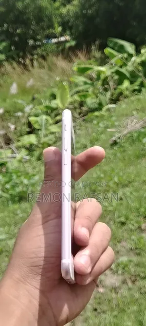 Apple iPhone 6s 32 GB Pink