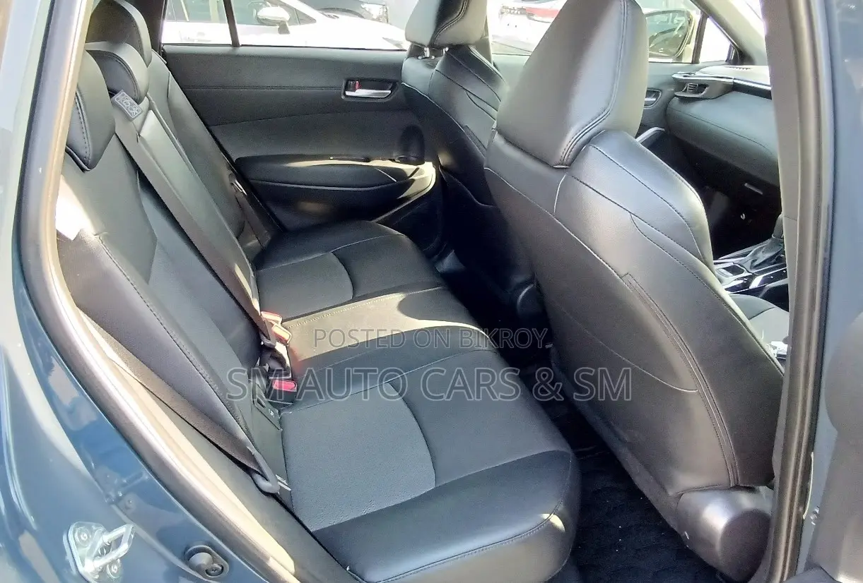 Toyota Corolla Cross 2025 Gray