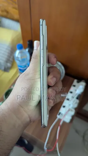 Samsung Galaxy S20 128 GB White