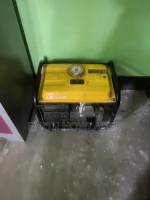 700 Eggs 700 Hatchery Incubator. Generator will be given at 50% price