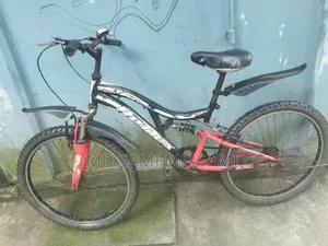 সাইকেলটি বিক্রি করা হবে।
