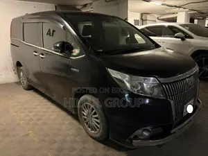 Toyota Esquire 2015 Black