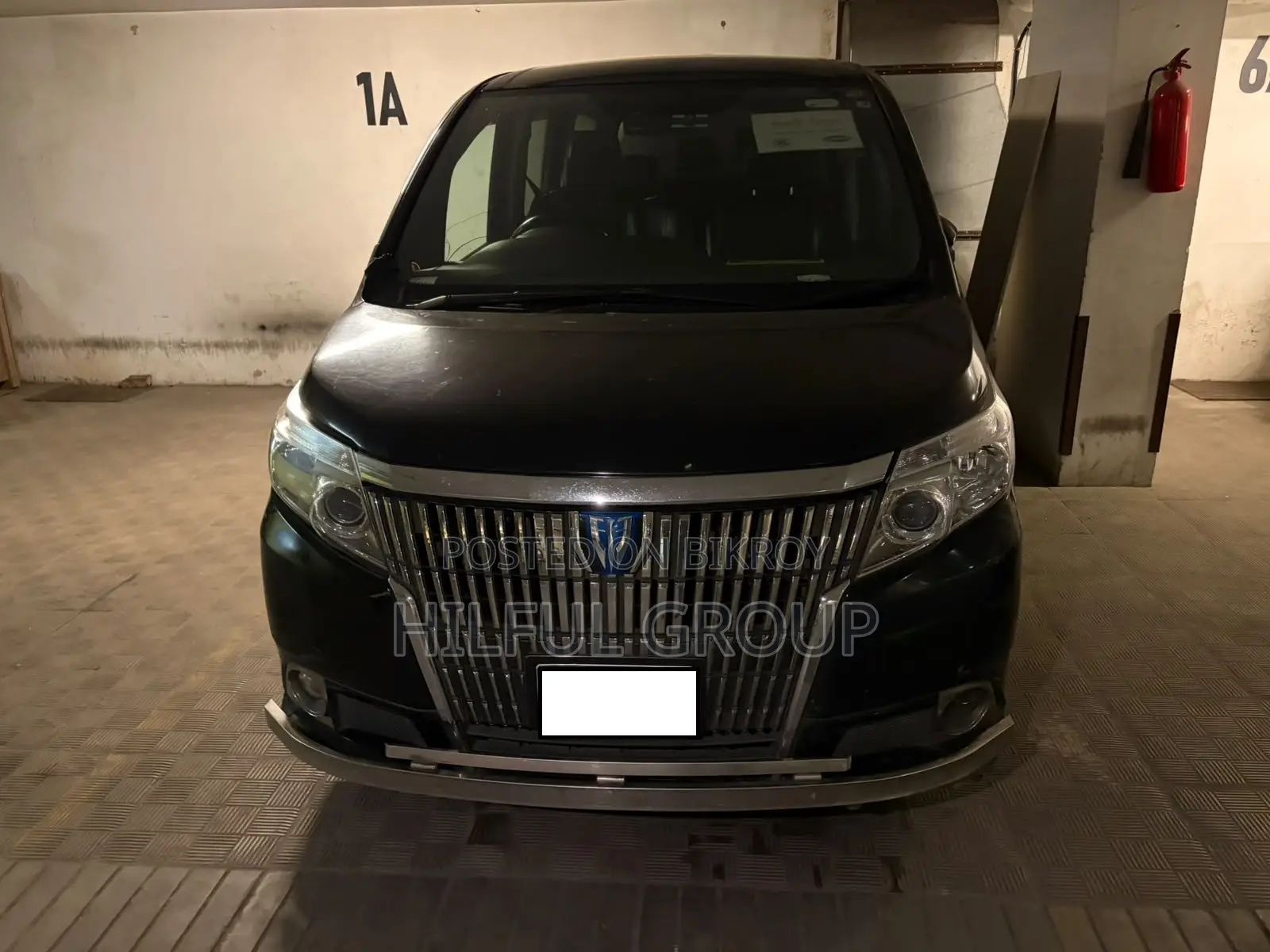 Toyota Esquire 2015 Black
