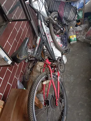 একটি সাইকেল বিক্রি করা হবে।