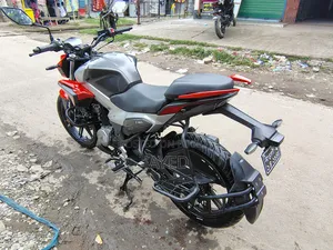 Hero Xtreme 125R 2024 Red
