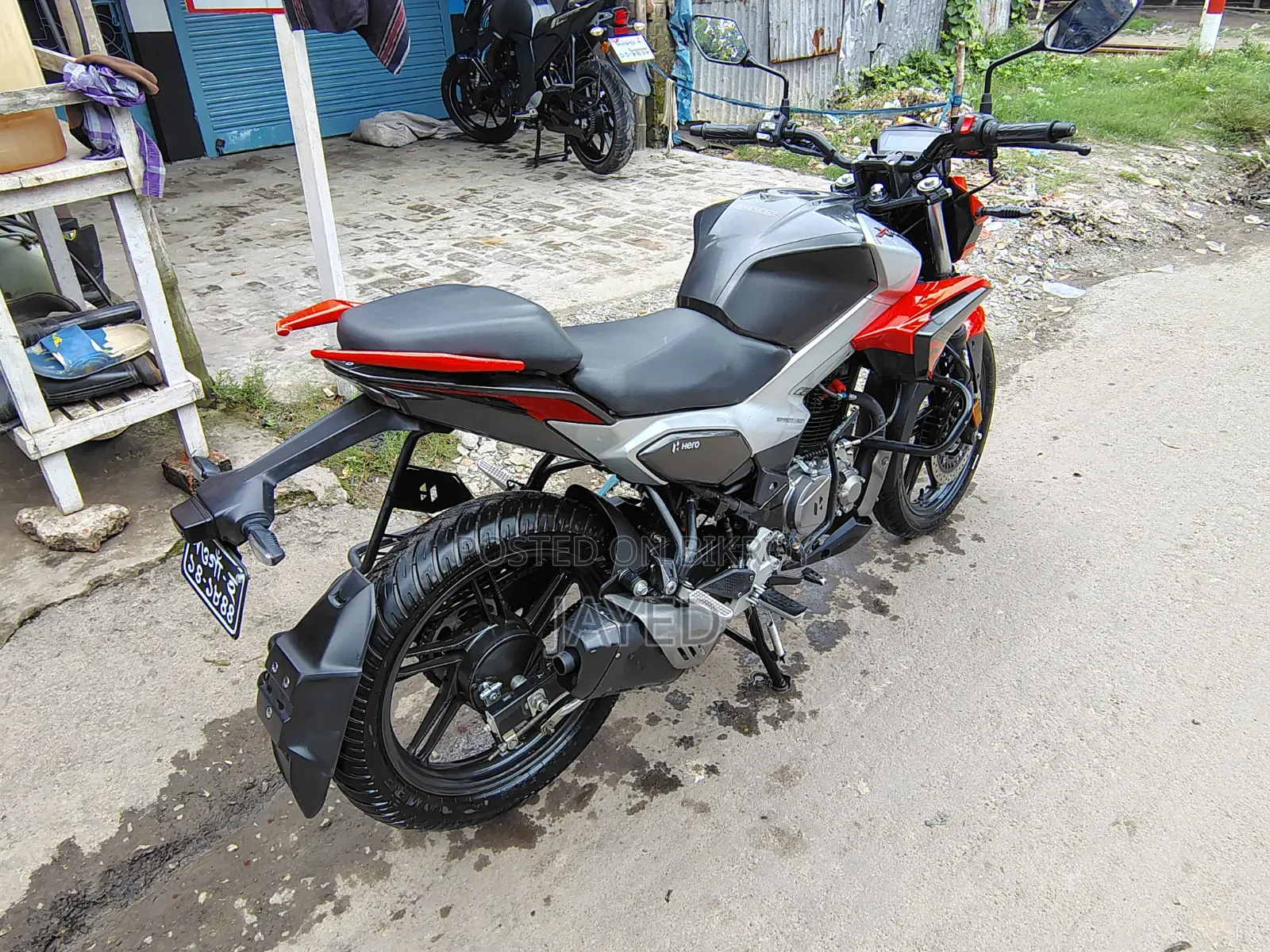 Hero Xtreme 125R 2024 Red