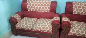 ব্যবহার করা সোফা‌ সেট